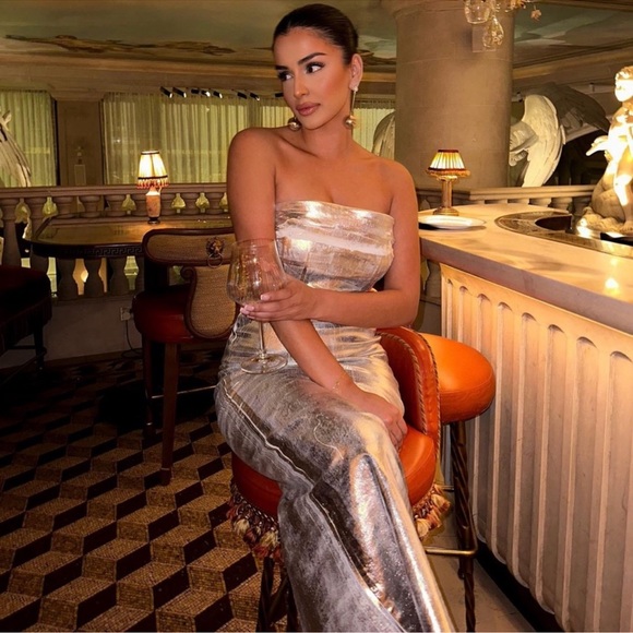 Zara FITTED METALLIC DRESS - Picture 2 of 8